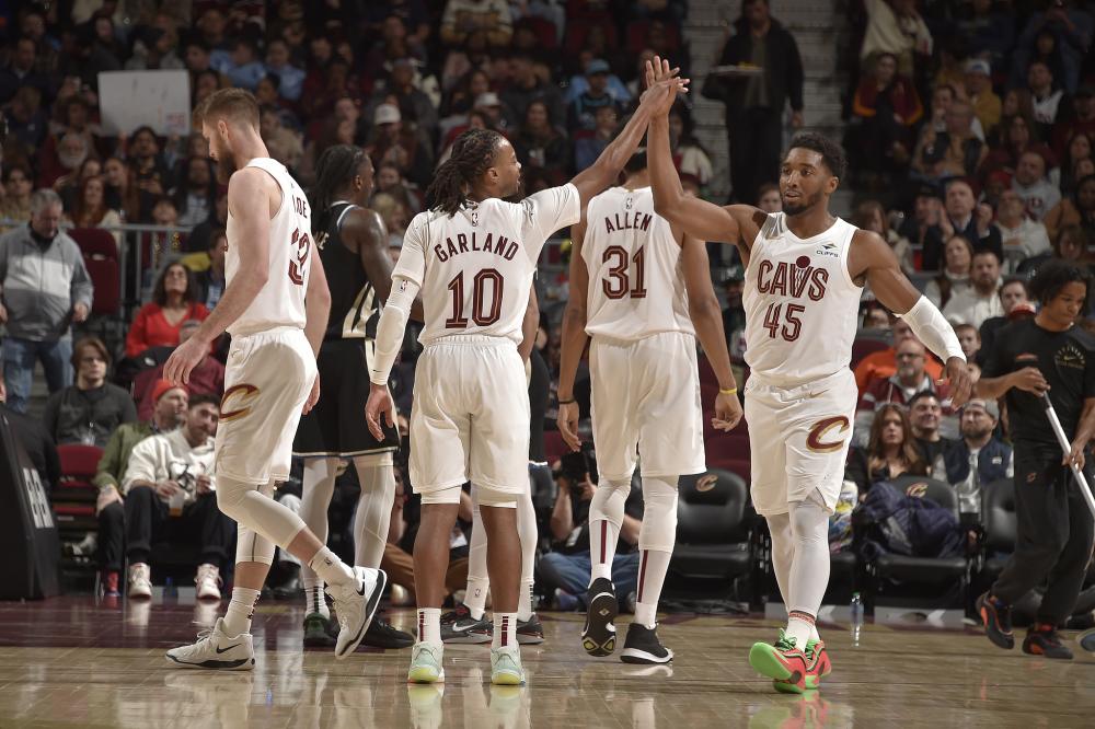 伤缺席了一 伤缺席了一