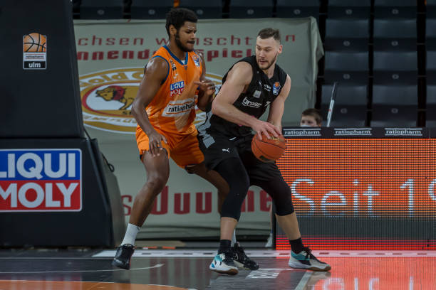 的拉开帷幕 的拉开帷幕